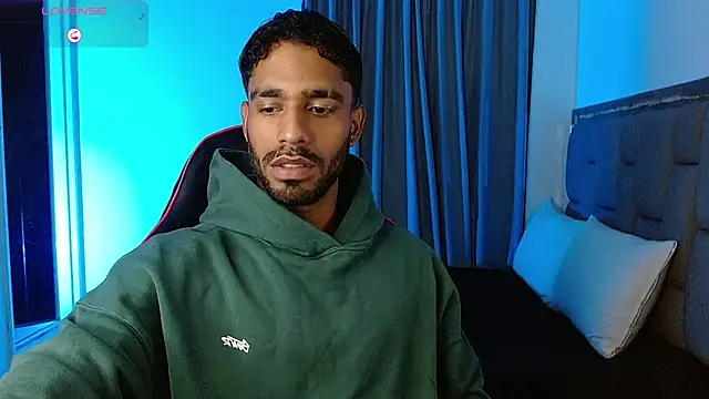 Snapshot of Christian_thor chatting on 03-25-26, 04:12 Christian thor online show from 03-25-26, 04:12