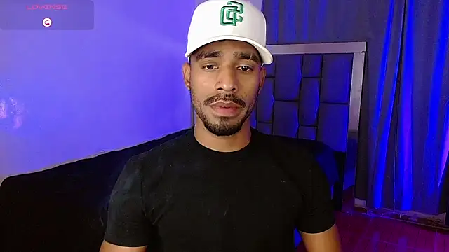 Snapshot of Christian_thor chatting on 04-14-26, 04:28 Christian thor online show from 04-14-26, 04:28