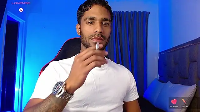 Snapshot of Christian_thor chatting on 03-19-26, 03:39 Christian thor online show from 03-19-26, 03:39