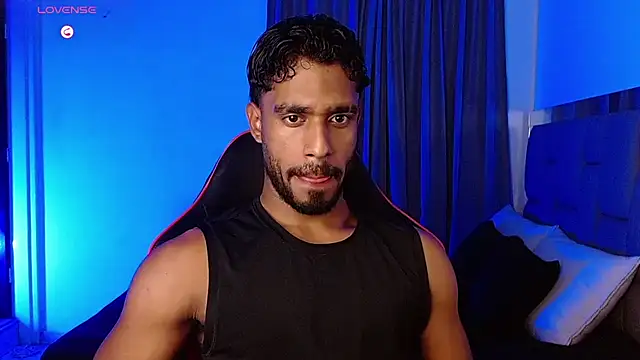 Snapshot of Christian_thor chatting on 11-25-25, 03:51 Christian thor online show from 11-25-25, 03:51