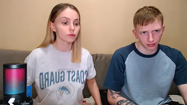 juliaanddima online show from 03-13-26, 09:20