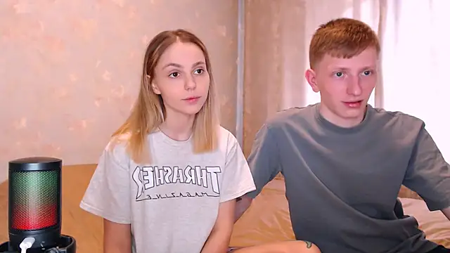 juliaanddima online show from 03-17-26, 07:22