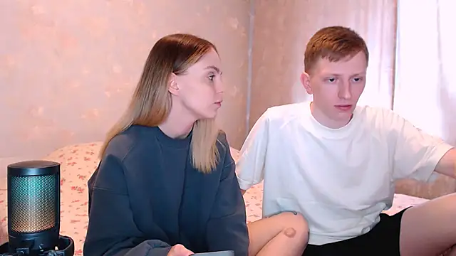 juliaanddima online show from 05-05-26, 07:11