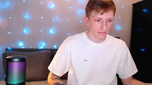 juliaanddima online show from 10-08-25, 09:04