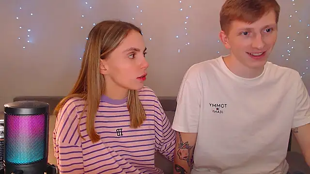 juliaanddima online show from 03-22-25, 07:53