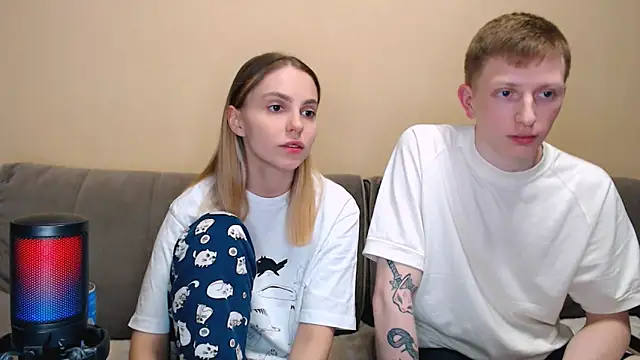 juliaanddima online show from 05-09-26, 09:51