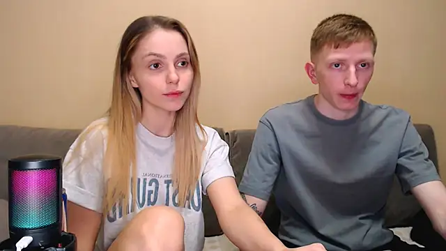 juliaanddima online show from 03-07-26, 09:53