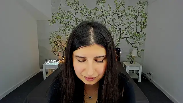 Snapshot of Linda_EX chatting on 03-21-25, 10:17 Linda EX online show from 03-21-25, 10:17