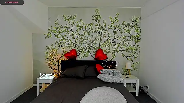 Snapshot of Linda_EX chatting on 03-15-25, 08:10 Linda EX online show from 03-15-25, 08:10