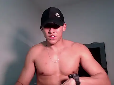 Snapshot of angel_sensual95 chatting on 07-07-26, 07:23 angel sensual95 online show from 07-07-26, 07:23