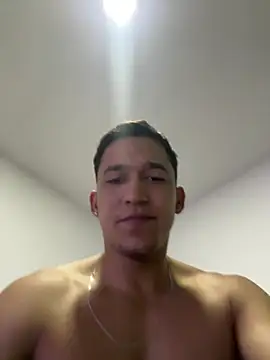 Snapshot of angel_sensual95 chatting on 06-26-26, 04:57 angel sensual95 online show from 06-26-26, 04:57