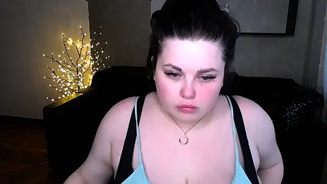 Emily Mo online show from 03-22-25, 10:49