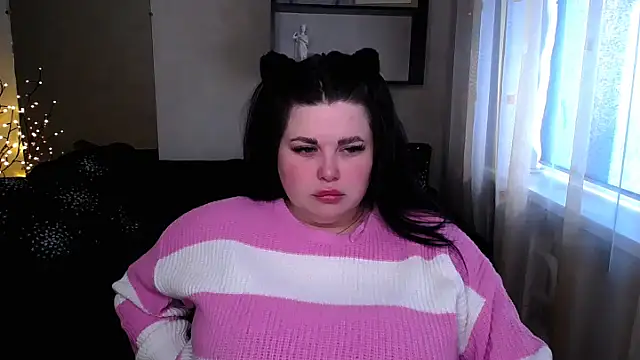 Emily Mo online show from 03-19-25, 06:24