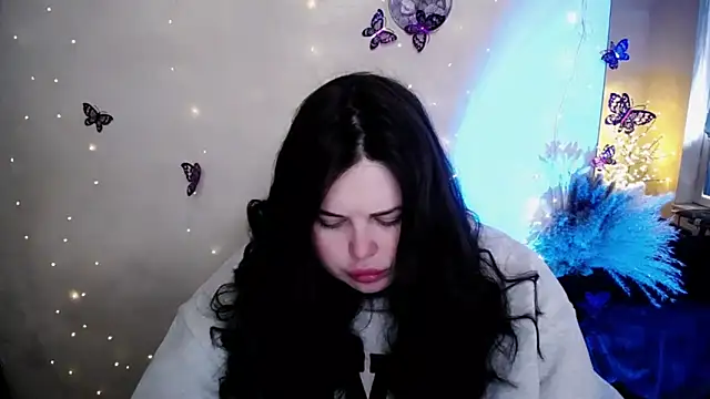 Emily Mo online show from 02-05-26, 07:15