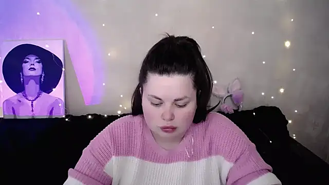 Emily Mo online show from 02-21-26, 06:48