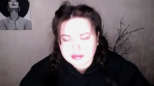 Emily Mo online show from 10-02-25, 05:55