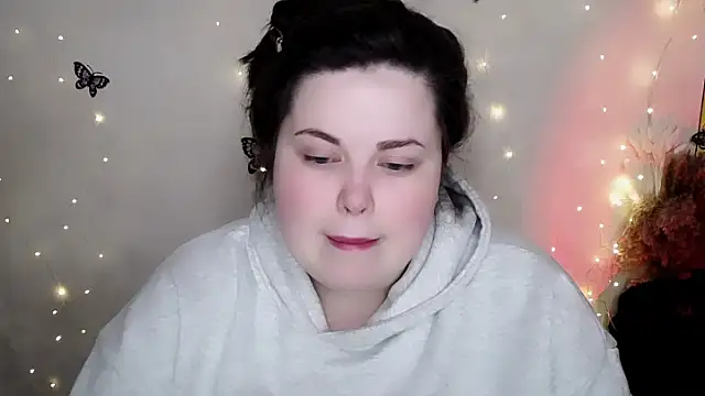 Emily Mo online show from 02-07-26, 06:54