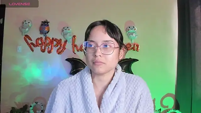 shantalc3rezo online show from 10-21-25, 08:52