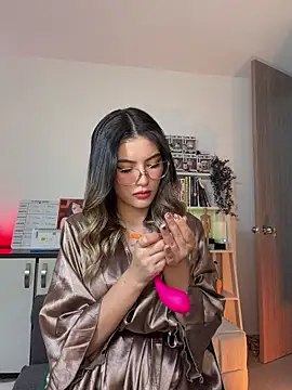 Your Honeey online show from 02-17-26, 07:00