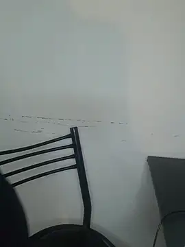 Snapshot of DianiQueenn chatting on 03-14-26, 06:19 DianiQueenn online show from 03-14-26, 06:19