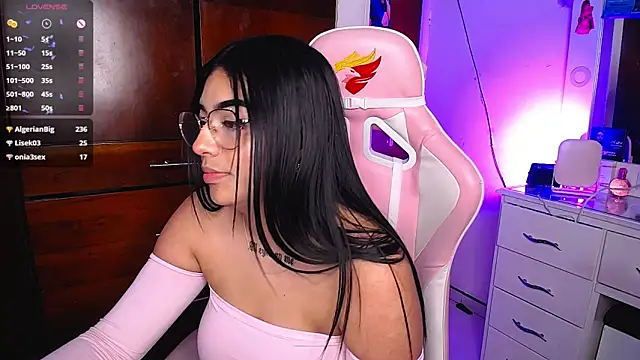 eva six online show from 03-12-25, 03:57