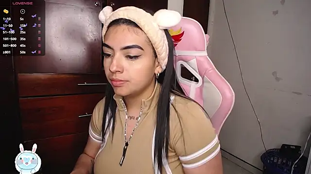 eva six online show from 09-15-25, 09:37