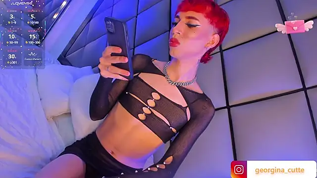 GeorginaCute  online show from 10-06-25, 01:12