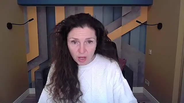 EllaLong online show from 01-08-26, 12:33