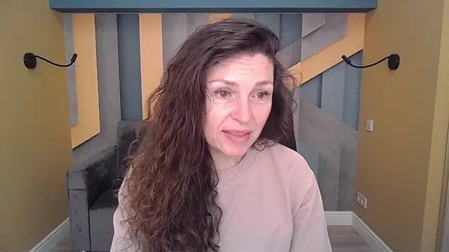 EllaLong online show from 03-08-26, 12:41