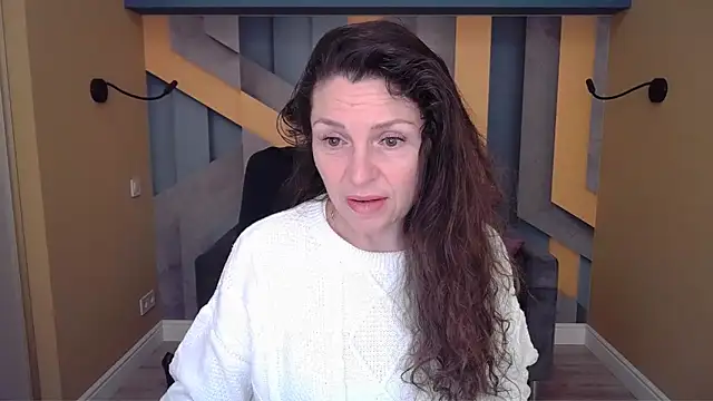 EllaLong online show from 02-04-26, 12:33