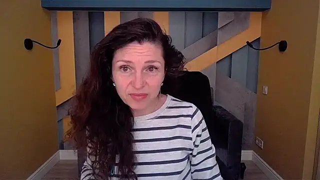 EllaLong online show from 04-03-26, 11:27