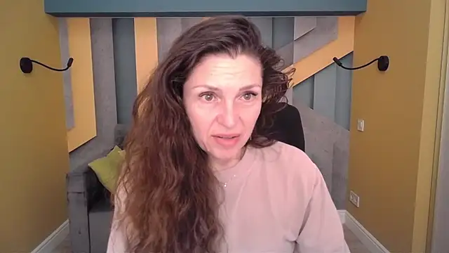 EllaLong online show from 03-25-26, 12:26