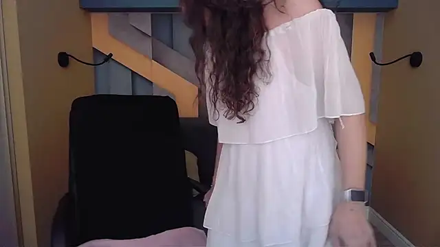 EllaLong online show from 03-03-26, 12:23