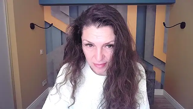 EllaLong online show from 02-11-26, 12:38