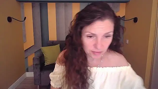 EllaLong online show from 05-23-26, 11:31