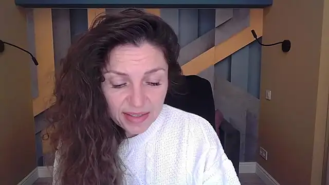 EllaLong online show from 11-04-25, 12:31