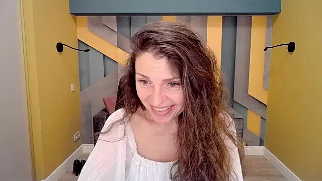 EllaLong online show from 02-15-25, 03:50