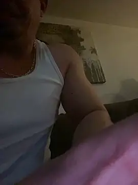 Snapshot of boldoman chatting on 02-21-26, 04:58 boldoman online show from 02-21-26, 04:58