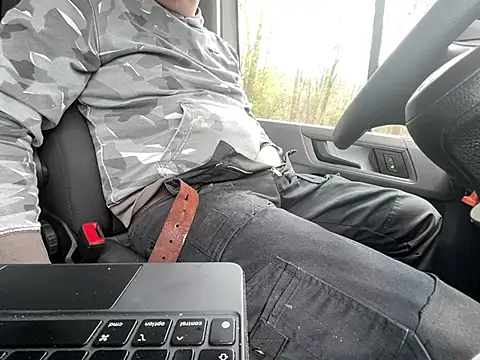 Lovetobenaked4u online show from 03-31-26, 11:45