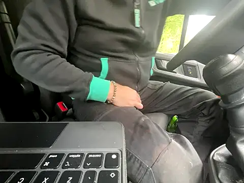 Lovetobenaked4u online show from 09-26-25, 11:06