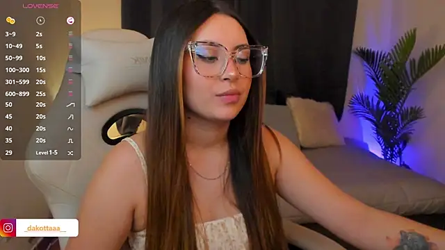 dakottaa  online show from 02-07-26, 11:35