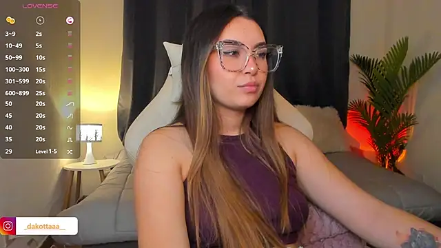 dakottaa  online show from 03-18-26, 11:37