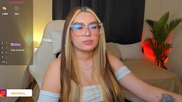 dakottaa  online show from 05-28-26, 12:29