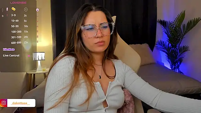 dakottaa  online show from 01-16-26, 11:42