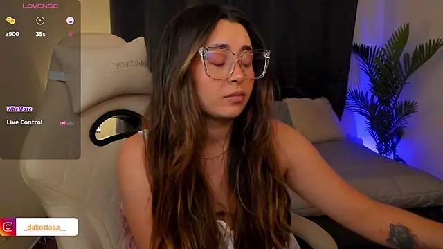 dakottaa  online show from 01-17-26, 11:41