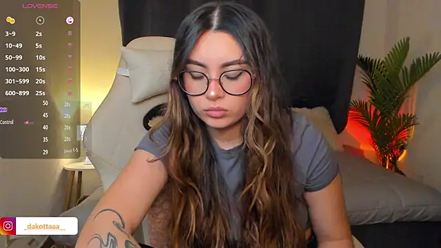 dakottaa  online show from 03-20-26, 12:11