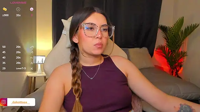 dakottaa  online show from 02-17-26, 11:46