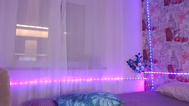 Karolina love  online show from 05-31-26, 08:53