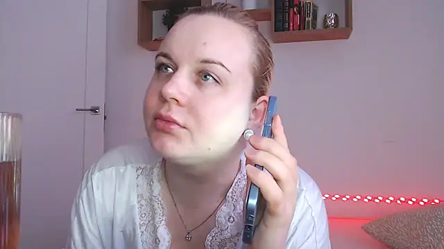 Karolina love  online show from 01-11-26, 11:50