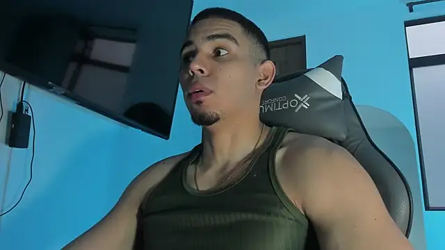 joss 111 online show from 10-10-25, 11:44